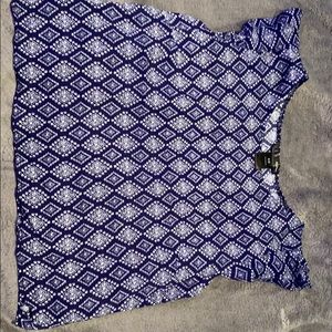 Super cute blue and white aqua shirt